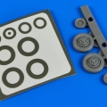 Accessory for plastic models - F-100 Super Sabre wheels & paint masks