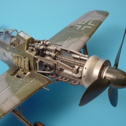 Fw 190D gun bay